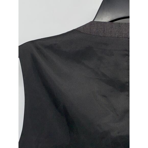 INC Inc International Concepts Men's Gray Slim Fit Striped Sleeveless Vest SZ M - Picture 4 of 10